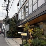 BEYOND SWEETS 表参道店 - 