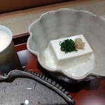 四間道 とりう - 冷奴　さっぱり