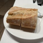 ブラッスリー ポール・ボキューズ ミュゼ - パンも美味し