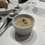 ブラッスリー ポール・ボキューズ ミュゼ - パテドカンパーニュおかわりしました