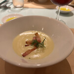 アン カフェ - さつまいものポタージュ。やさしい甘みで美味でした。