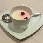 香港1997 - 杏仁豆腐