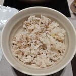 しゃぶしゃぶれたす - 雑穀米です。