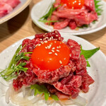 肉ホルモン処 萬 - メイン写真: