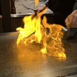 大阪鉄板焼き 神戸牛 TATARA - 