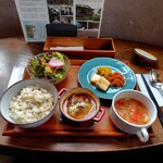 カフェ おきもと