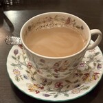 ロンドンティールーム - ロイヤルミルクティー