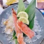 すしと串カツ酒場 うおみ - 生本タラバカニの刺身