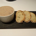 タテル ヨシノ ビズ  - 鴨のリエット