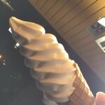 たま屋 - 料理写真:ソフトクリーム　ワッフルコーン(￥430)