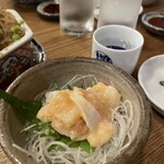 大衆酒場 ろくばん - 日本酒のアテ　サーモンの塩辛