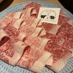 しゃぶしゃぶ すき焼き 食べ放題 和牛と豚 本町店 - 