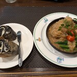 ポコアポコ - イカスミブレットは温めて提供