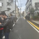 トマト - 長蛇の列