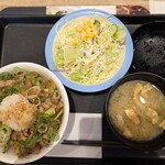 松屋 (松のや併設) - 料理写真:おろし牛めし頭大ランチセット