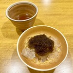 炉ノ鳥 - 〈もずく酢〉
      もずくとお酢は別添え