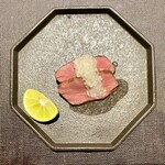 Ji-Cube - 【葱油牛舌】 牛タンの低温調理 葱油仕立て