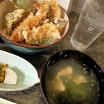 国産のお酒と小料理 きらく家 - 