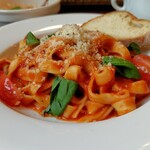 CHATONS - ポモドーロ＆パン