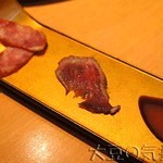 天香回味 - 台湾腸詰、熊本産 馬のタタキ、カラスミ