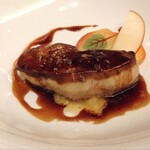 Intuition Seto-Umi - フォアグラと紅玉りんごのポワレ
                                バルサミコソース