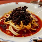 Ji-Cube - 【炸醤麺】 ザージャン麺 刻んだ四川漬物と肉味噌の辛和え麺