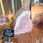 TOKYO COWBOY - このTボーンも美味しそう。