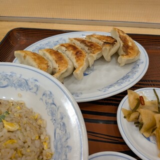 ぎょうざの満洲_1