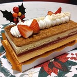 334879498 - ミルフイユ・イチゴ　　7,884円