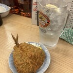 立呑み 晩杯屋 - 料理写真:極上チュウハイとアジフライ