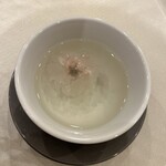 東京ステーションホテル ウエディング - 控え室では、桜茶。