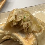 麺屋酒場 - 餃子　アップ