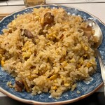 麺屋酒場 - チャーシュー入りチャーハン　880円