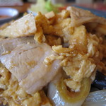 Honkon Tei - 豚肉とキクラゲと玉子炒め