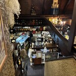 グリル＆洋食　アガペ - 2Fからの1Fを望む(　ﾟдﾟ)