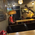 グリル＆洋食　アガペ - 2Fの店内の情景(*ﾟ▽ﾟ*)