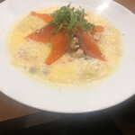 With - サーモンのクリームパスタ