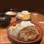 びっくりドンキー 瀬田店 - 