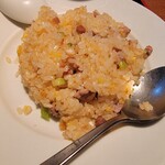 上海広場 - 半チャーハン