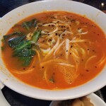 上海広場 - 担々麺