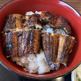 うなぎ専門店 尾方屋_1