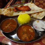 インド＆バングラデシュ料理 ショナルガ - 2種カレーとBBQセット