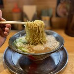 とんこつらぁ麺 松もと - 