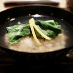 満る川 - 蕎麦の実 海老真薯の御椀