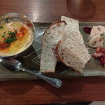 zozoi - フムスのオープンサンド