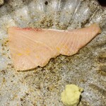 馳走 啐啄一十  - 【写真⑩】鰤(長崎、5日寝かせ)