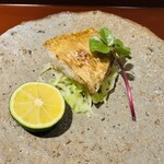 馳走 啐啄一十  - 【写真⑮】ノドグロ(島根)、ノドグロの脂で炒めたキャベツ敷き