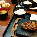 感動の肉と米 岩倉店 - 