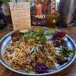 多国籍食堂 錆と煤 - 