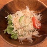 シジュウ - セットのサラダ
